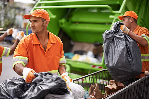 Best Yard Cleanup Services  in Sellersburg, IN